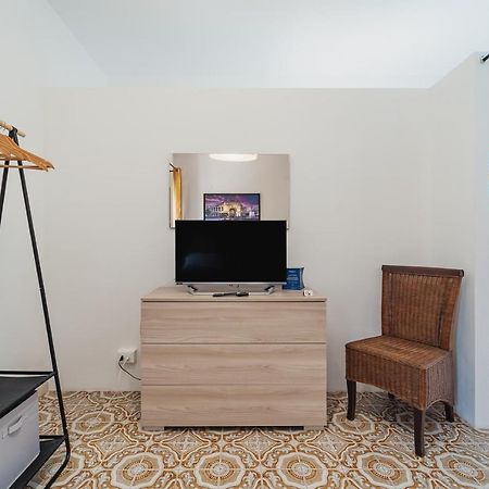 Airport Sicily Home Palermo Карини Екстериор снимка